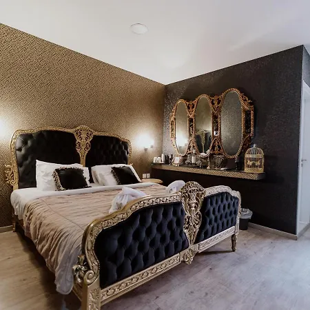 Roh Apartahotel
